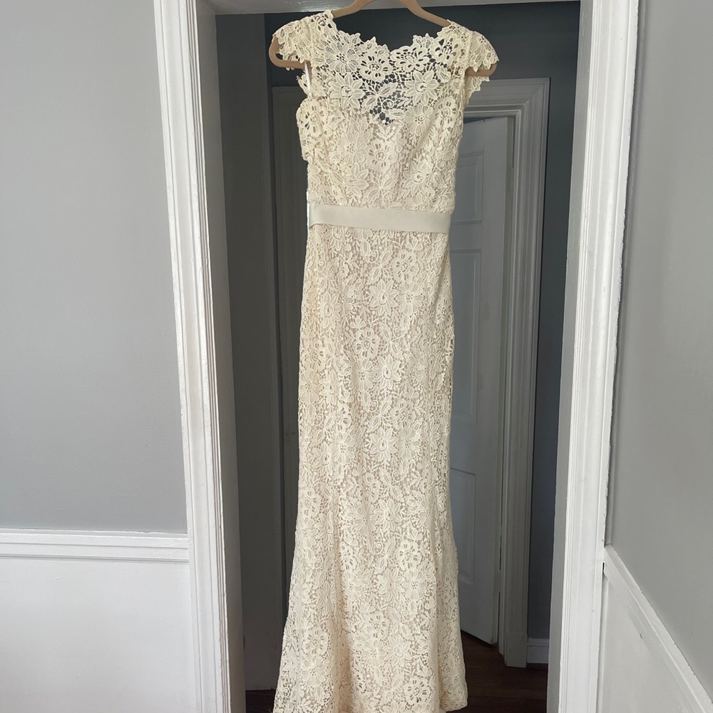 Wedding dress - Amy Kuschel size 2